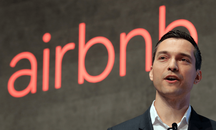 Airbnbが民泊スタートアップ事業で売上10億ドルを達成！