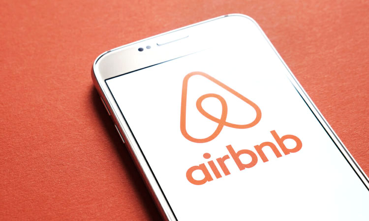 Airbnbが2020年に株式上場を果たすと発表！