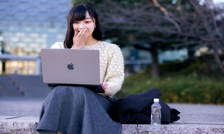 「す、すごい迫力だ…」常識とはかけ離れすぎた設計! 三鷹市郊外でひときわ目立つ珍奇建築「三鷹天命反転住宅」に泊まってみた
