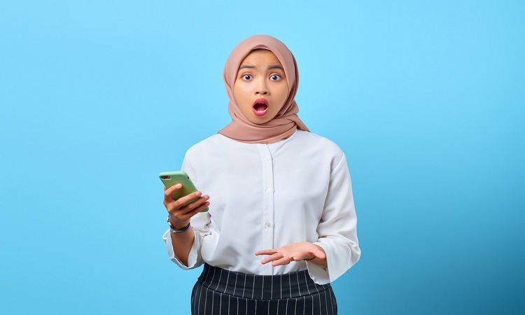 スマホで「隠しカメラ」を手軽に見つけられるアプリ 赤外線カメラを付け、熱画像を取得 米国チームが開発