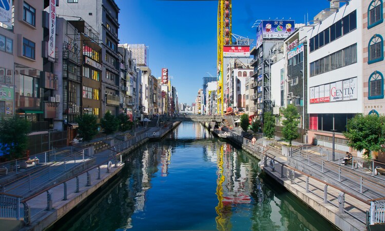 大阪万博に便乗で荒稼ぎ!?「5年で3000万円」も可能な民泊投資の方法とは