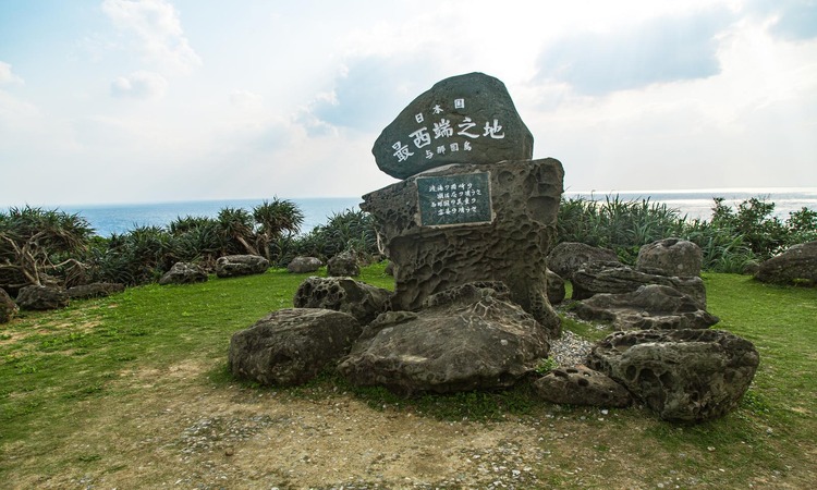 沖縄が今大人気?民泊を始めて副収入ゲット?!